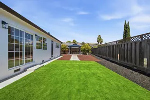 3198 Knights Bridge Rd, San Jose, CA 95132 - Photo 33
