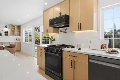 3198 Knights Bridge Rd, San Jose, CA 95132 - Photo 15
