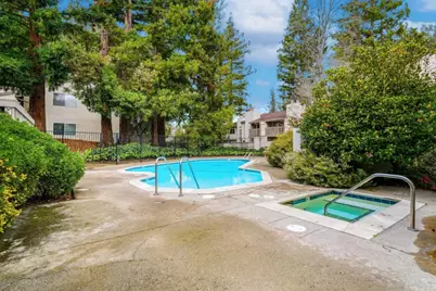 19124 Vineyard Ln, Saratoga, CA 95070 - Photo 45