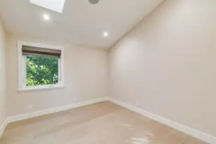 2886 Emerson St, Palo Alto, CA 94306 - Photo 23