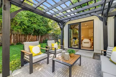 2886 Emerson St, Palo Alto, CA 94306 - Photo 31