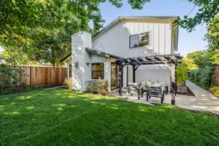 2886 Emerson St, Palo Alto, CA 94306 - Photo 33