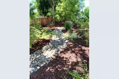 1672 Branham Park Pl, San Jose, CA 95118 - Photo 23
