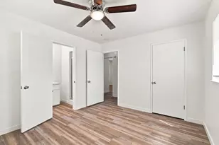 1909 Evergreen Ave, Modesto, CA 95350 - Photo 21