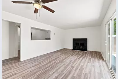 1909 Evergreen Ave, Modesto, CA 95350 - Photo 9
