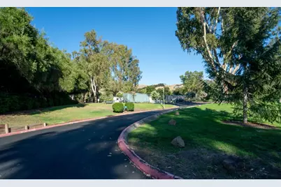 3684 Rocky Creek Ct, San Jose, CA 95148 - Photo 5
