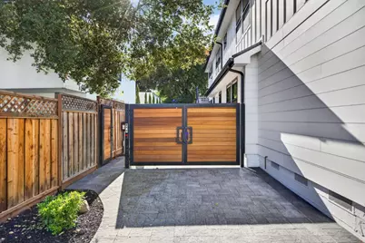 407 University Ave, Los Gatos, CA 95032 - Photo 67