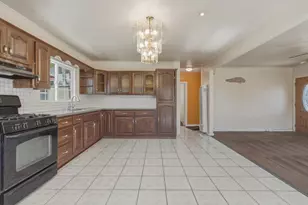 818 East St, Salinas, CA 93905 - Photo 11