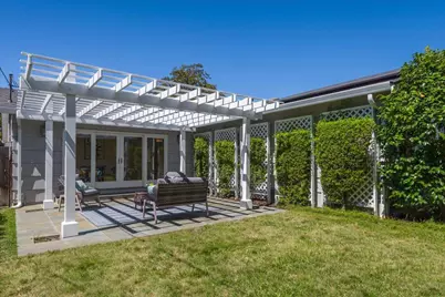 947 Glennan Dr, Redwood City, CA 94061 - Photo 27