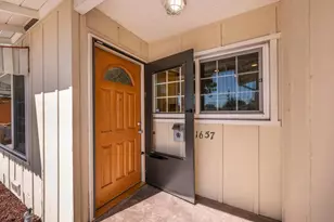 1657 Nightingale Ave, Sunnyvale, CA 94087 - Photo 3