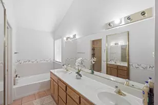 725 Everest St, Los Banos, CA 93635 - Photo 15