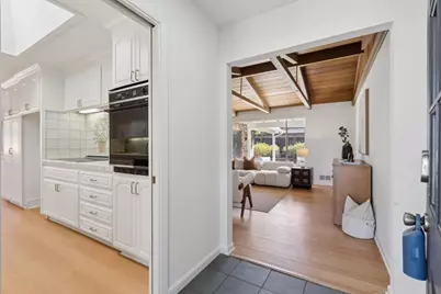 5618 W Walbrook Dr, San Jose, CA 95129 - Photo 7