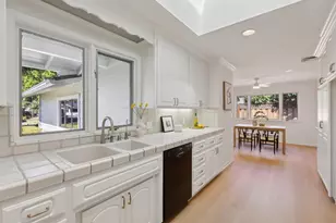 5618 W Walbrook Dr, San Jose, CA 95129 - Photo 47