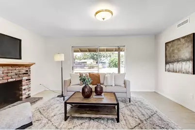 2724 Doris Ct, Carmichael, CA 95608 - Photo 15