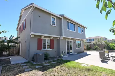 305 E Forsythia Way, Mountain House, CA 95391 - Photo 13