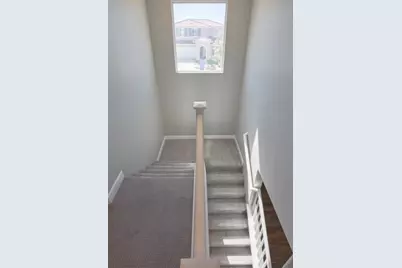 305 E Forsythia Way, Mountain House, CA 95391 - Photo 9