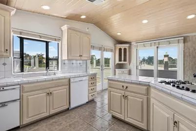 202 Watson St, Monterey, CA 93940 - Photo 15