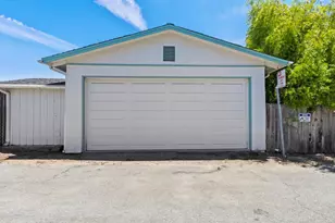 202 Watson St, Monterey, CA 93940 - Photo 25