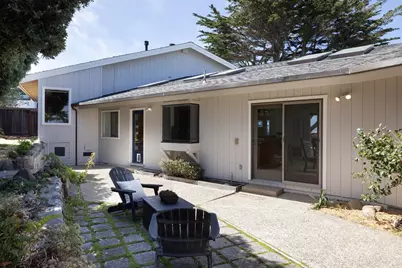 1209 Ocean View Blvd, Pacific Grove, CA 93950 - Photo 25