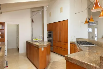1209 Ocean View Blvd, Pacific Grove, CA 93950 - Photo 9