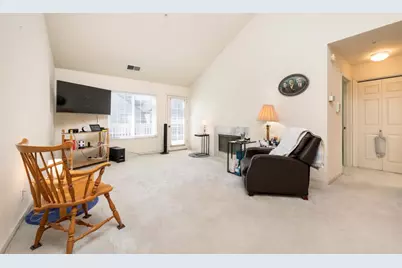 935 Old County Rd 22, Belmont, CA 94002 - Photo 3