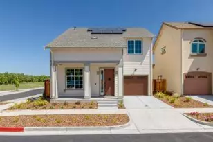 1122 Emersyn St, Hollister, CA 95023 - Photo 1