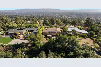 11081 Enchanto Vista Dr, San Jose, CA 95127 - Photo 31
