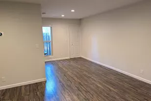 225 Red Oak Dr N, Sunnyvale, CA 94086 - Photo 17