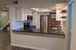 225 Red Oak Dr N, Sunnyvale, CA 94086 - Photo 11