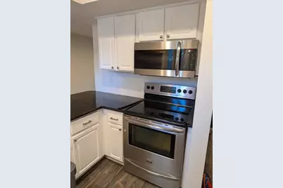 225 Red Oak Dr N, Sunnyvale, CA 94086 - Photo 13