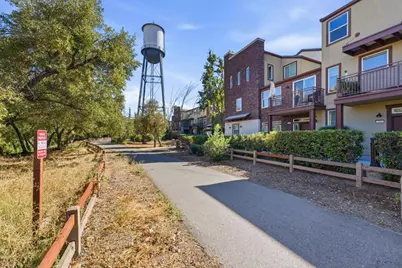 359 Bautista Pl, San Jose, CA 95126 - Photo 49