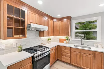 126 Kelton Ave, San Carlos, CA 94070 - Photo 11
