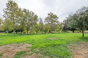 210 Damsen Dr, San Jose, CA 95116 - Photo 69