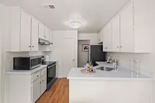 210 Damsen Dr, San Jose, CA 95116 - Photo 5
