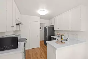 210 Damsen Dr, San Jose, CA 95116 - Photo 15