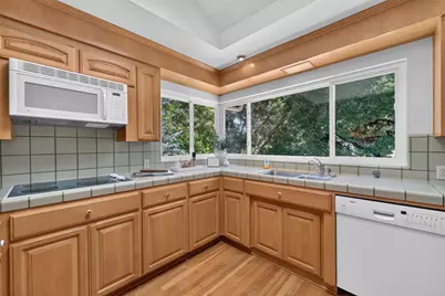 16342 Alexander Ave, Monte Sereno, CA 95030 - Photo 21
