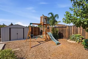 865 Locust Ave, Manteca, CA 95337 - Photo 23