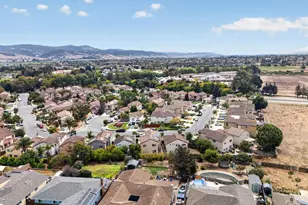 1537 Oyster Bay Ct, Salinas, CA 93906 - Photo 35