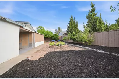 1610 Bluebell Dr, Livermore, CA 94551 - Photo 57