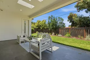 18823 Casa Blanca Ln, Saratoga, CA 95070 - Photo 37