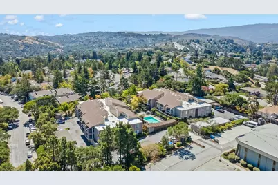 1685 Bayridge Way 203, San Mateo, CA 94402 - Photo 3