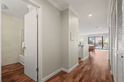 1685 Bayridge Way 203, San Mateo, CA 94402 - Photo 5