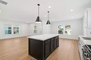 29428 Middleborough 151, Hayward, CA 94544 - Photo 11