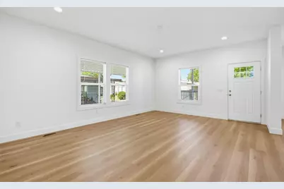 29428 Middleborough 151, Hayward, CA 94544 - Photo 7