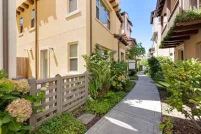 90 Castillo Ln, Milpitas, CA 95035 - Photo 35