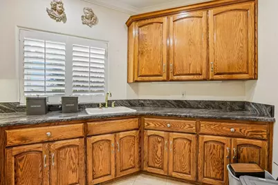 1515 S Ridgemark Dr, Hollister, CA 95023 - Photo 21