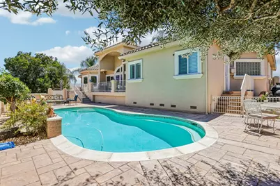 1515 S Ridgemark Dr, Hollister, CA 95023 - Photo 43