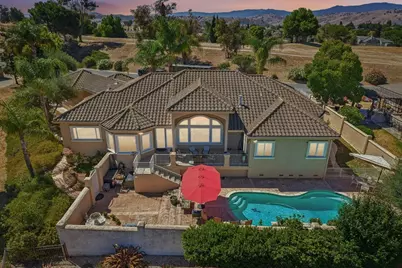 1515 S Ridgemark Dr, Hollister, CA 95023 - Photo 49