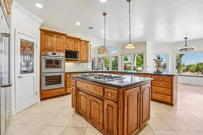 1515 S Ridgemark Dr, Hollister, CA 95023 - Photo 13
