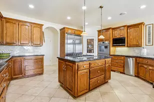 1515 S Ridgemark Dr, Hollister, CA 95023 - Photo 15